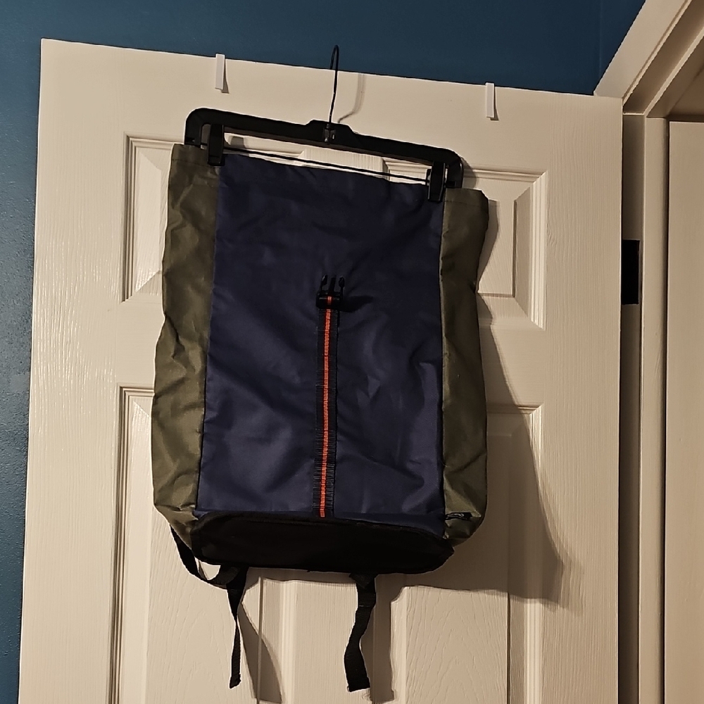 Stylish Blue and Green Men's Backpack
